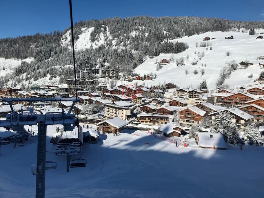 Appartement Cosy Avec Terrasse Sud - Proche Village La Clusaz Luaran gambar